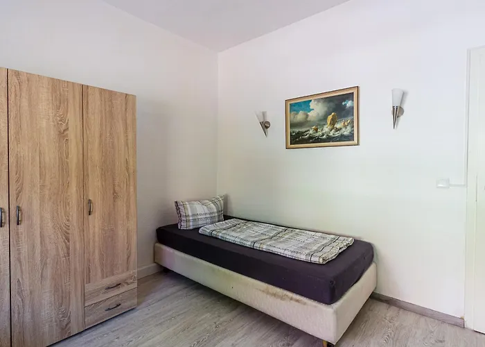 Ihr Zuhause Auf Zeit In - Vollmoebliert - Waschmaschine - Einzelbetten - Multilanguage - Witamy Serdecznie Rötha