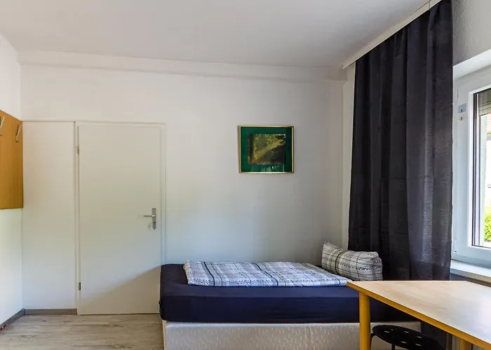 Ihr Zuhause Auf Zeit In - Vollmoebliert - Waschmaschine - Einzelbetten - Multilanguage - Witamy Serdecznie * Rötha